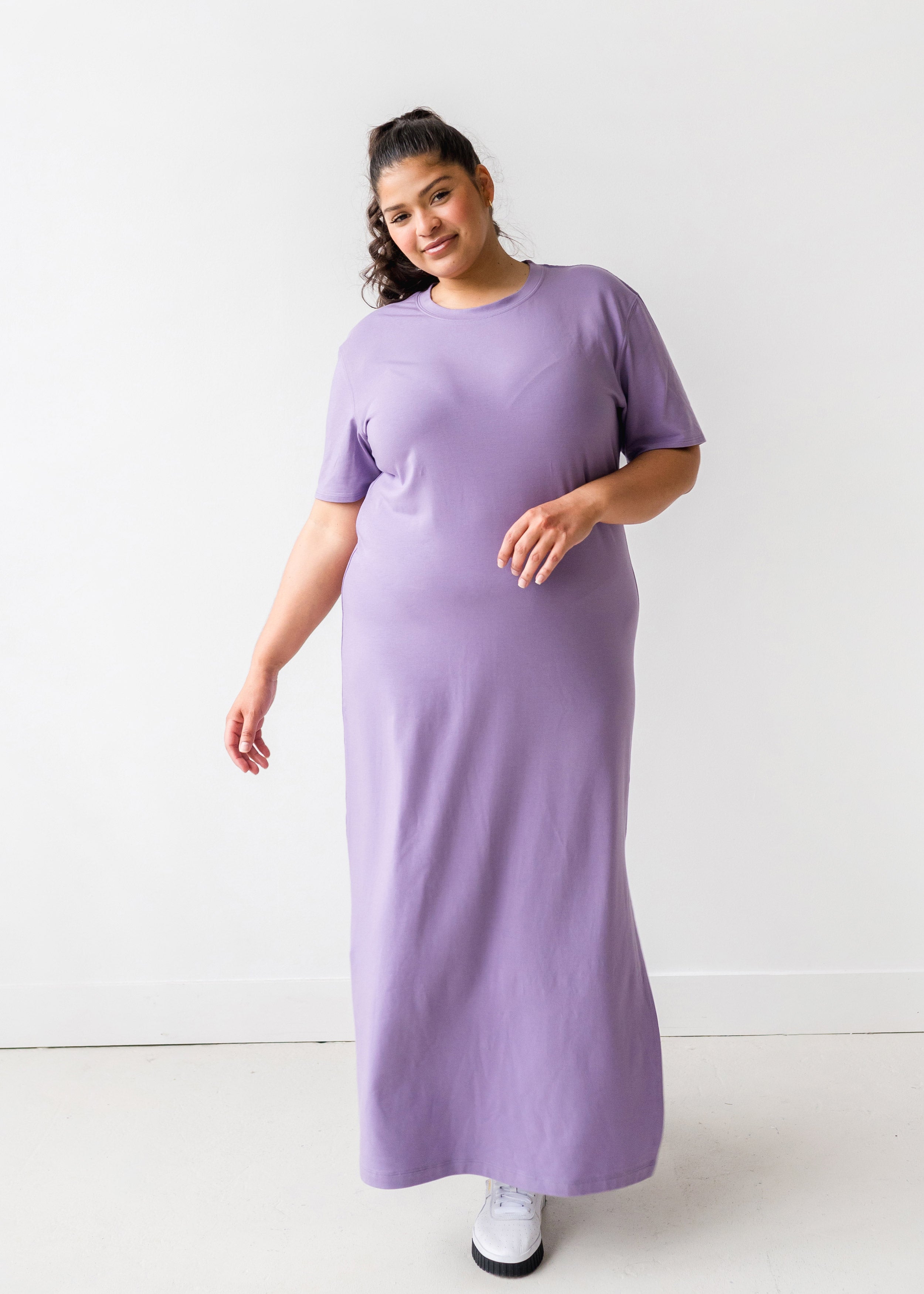 The Maxi T-Shirt Dress in Lavender | FRANC Sustainable Clothing