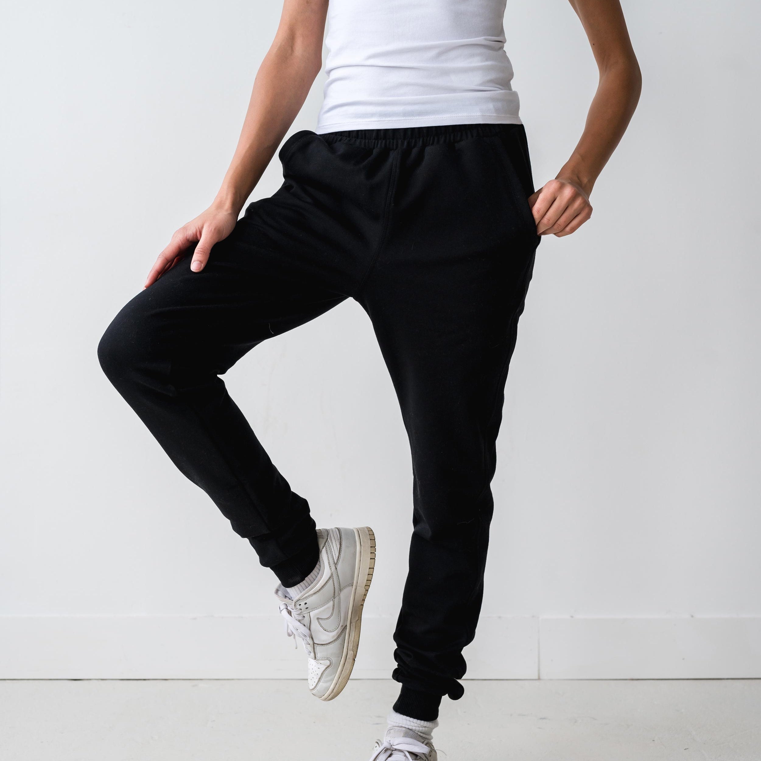 The High-Rise Sweatpant in Black | FRANC Sustainable Clothing