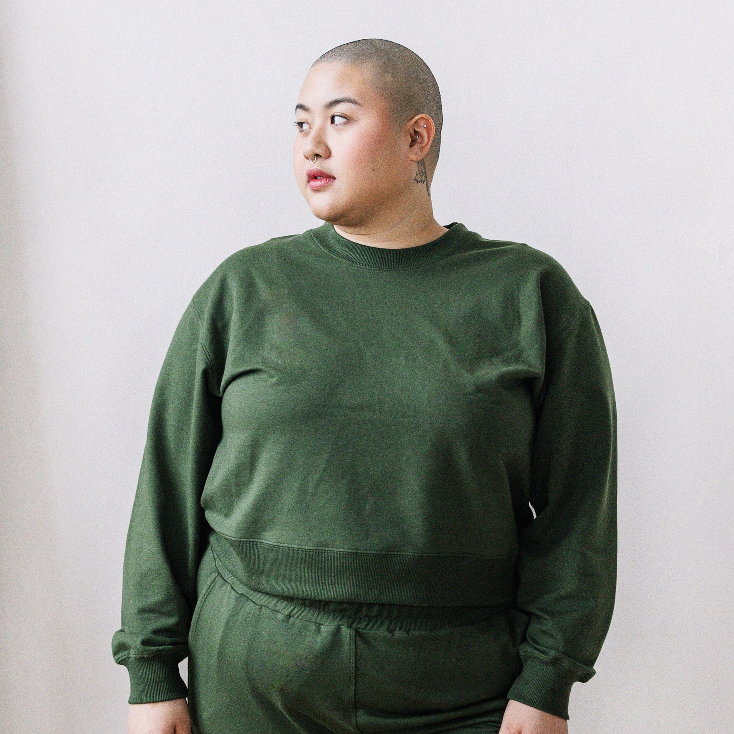 The Lightweight Cropped Crew Sweatshirt | FRANC Sustainable Clothing