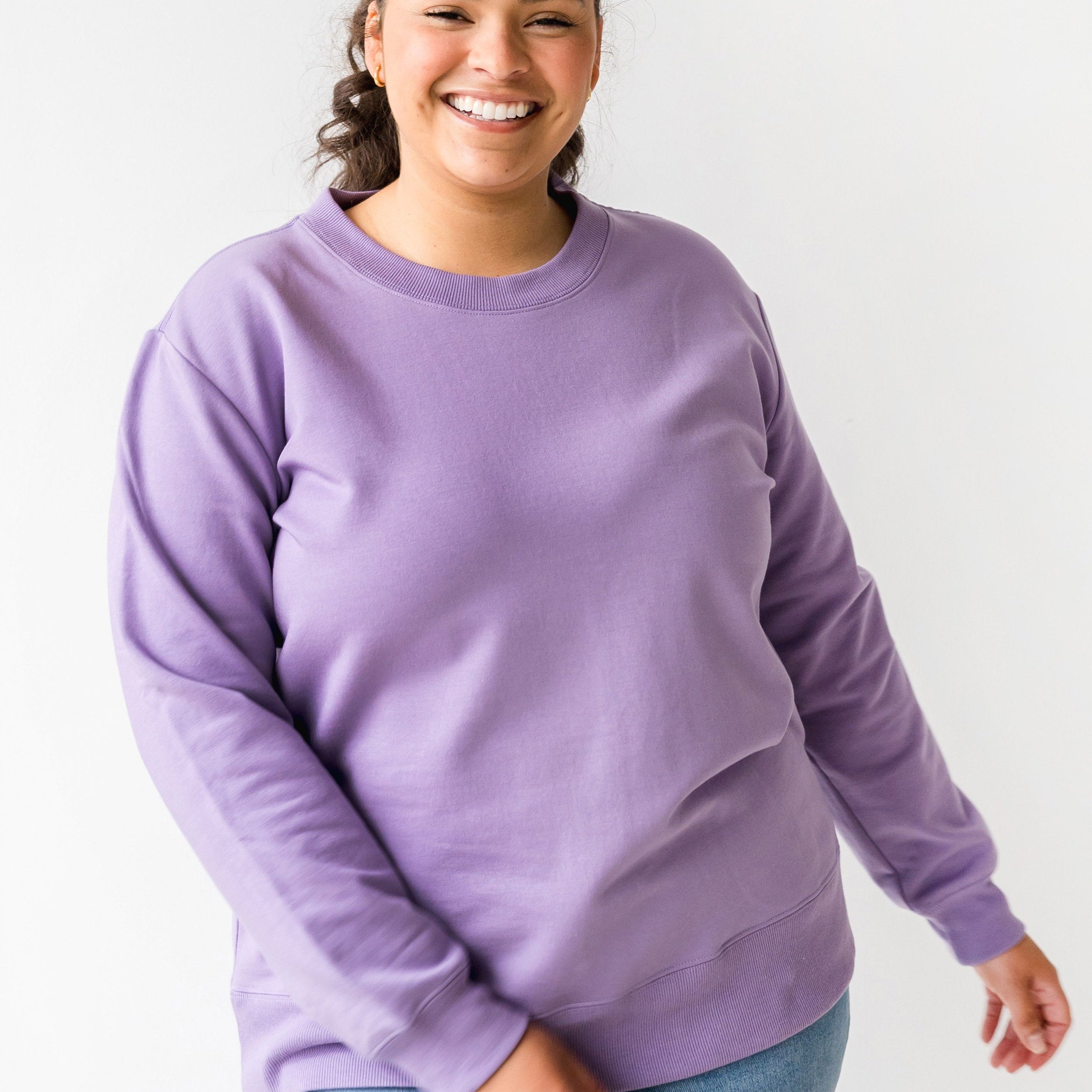 The Crewneck Sweatshirt in Lavender | FRANC Sustainable Clothing