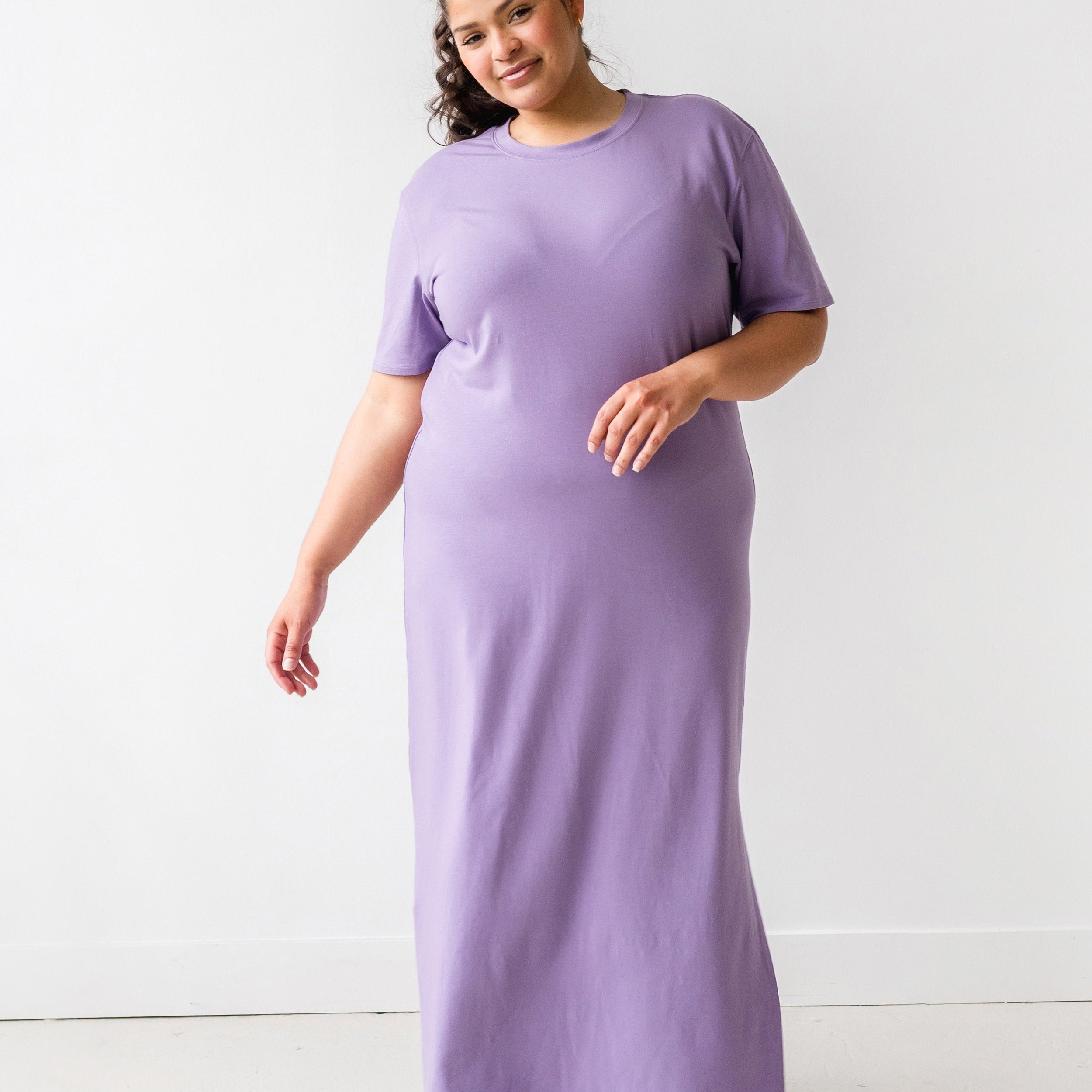 The Maxi T-Shirt Dress in Lavender | FRANC Sustainable Clothing