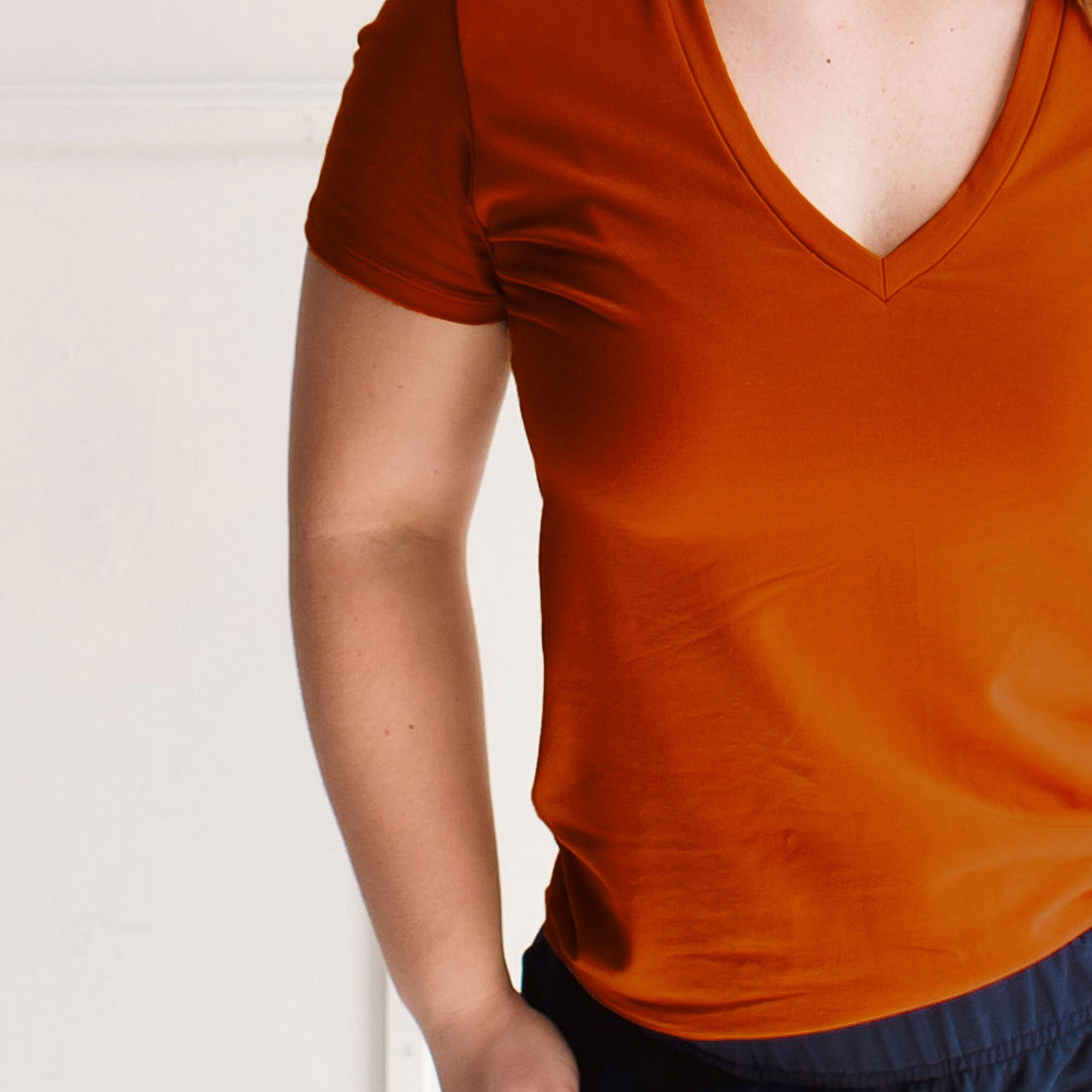 The V - Neck Tee in Copper | FRANC Sustainable Clothing